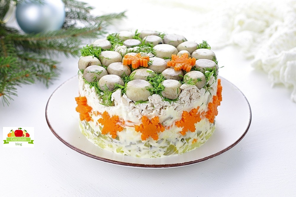 Салат “Грибная поляна” с шампиньонами