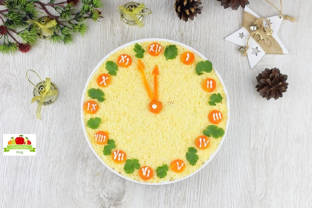 Салат «Новогодние часы»