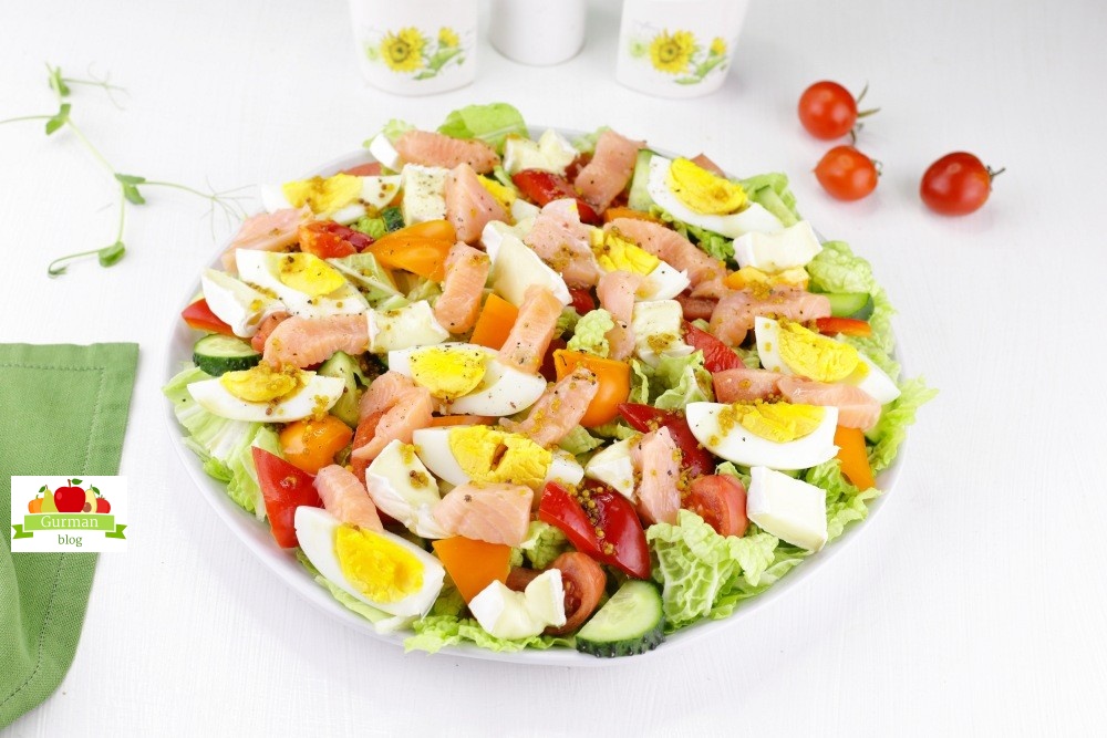 Салат с семгой слабосоленой