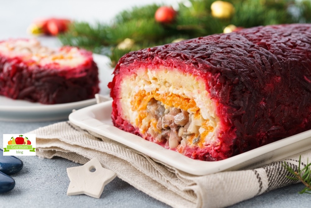 Селедка под шубой в рулете на Новый год