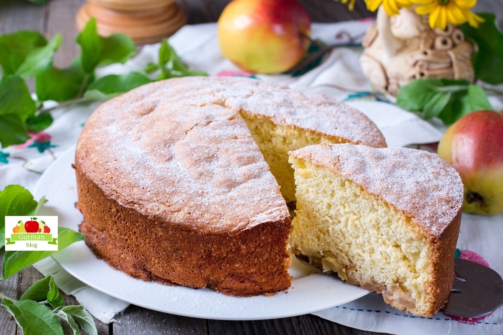 Шарлотка с яблоками и тесто для шарлотки