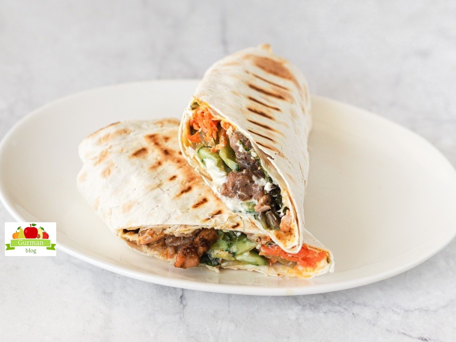 Шаурма в домашних условиях с курицей