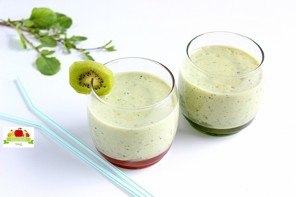 Смузи киви банан