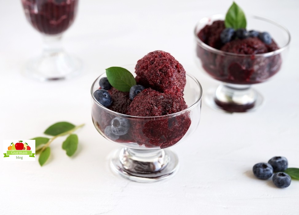 Сорбет из черники