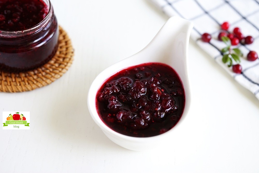 Соус из брусники к мясу