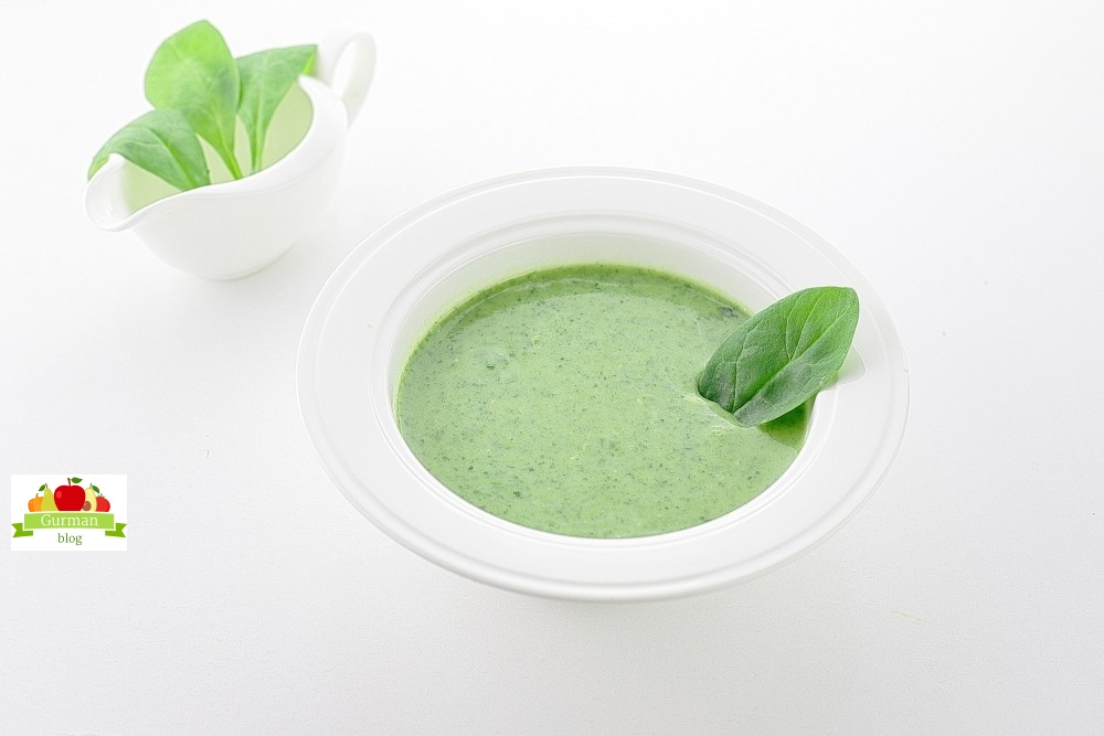 Суп-пюре из шпината со сливками