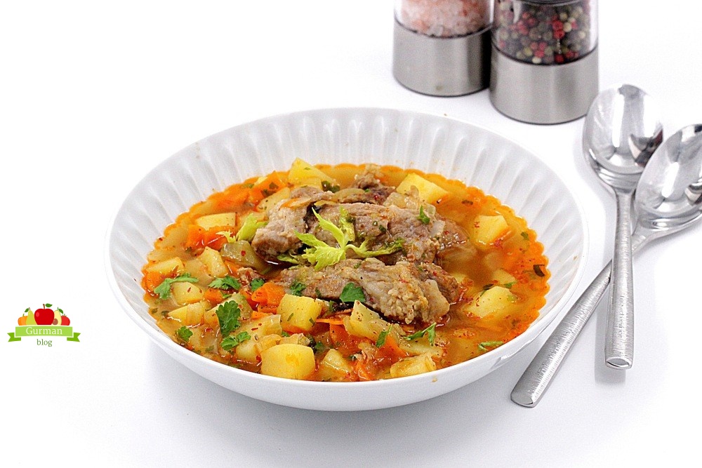 Суп со свининой и картошкой