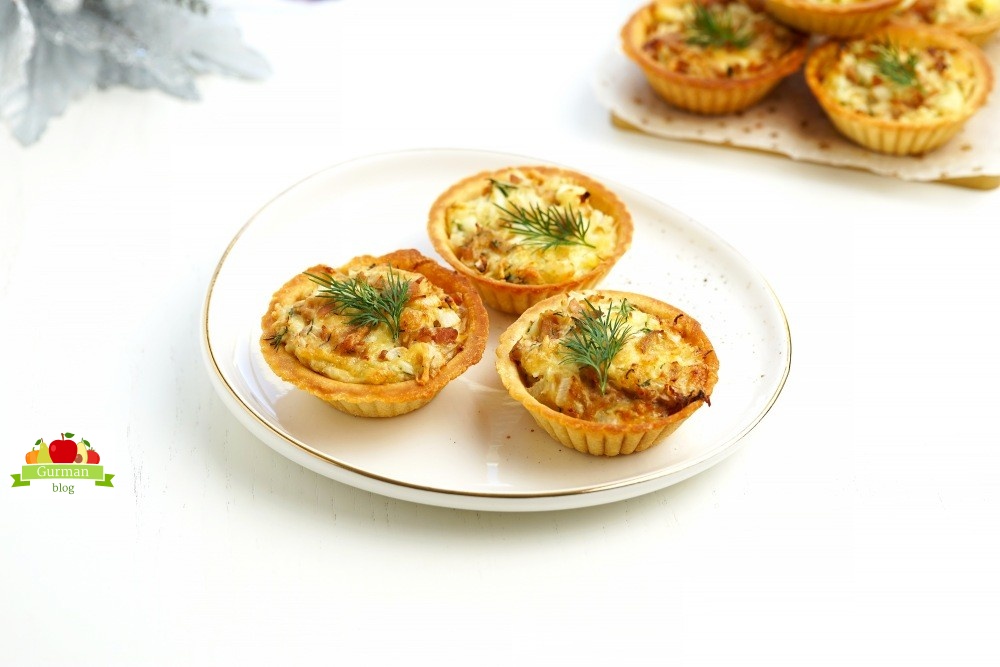 Тарталетки на Новый год с тунцом