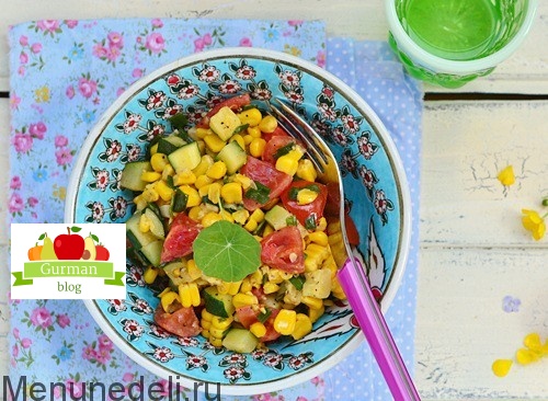 Теплый салат из кукурузы