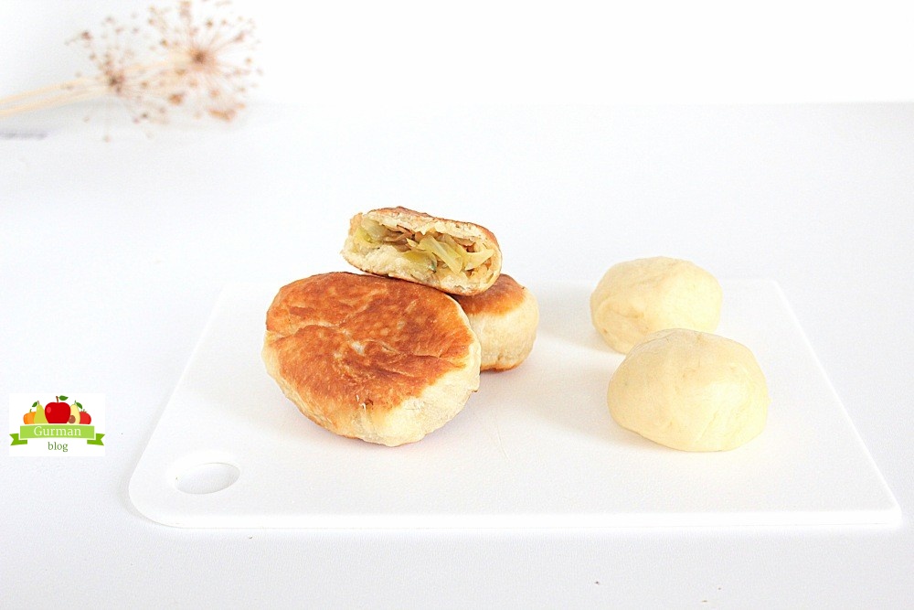 Тесто для пирожков на молоке с сухими дрожжами