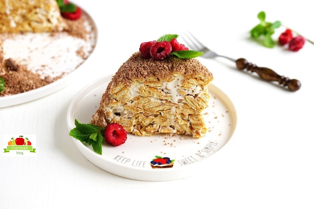 Торт из печенья “Рыбки” со сметаной и сгущёнкой