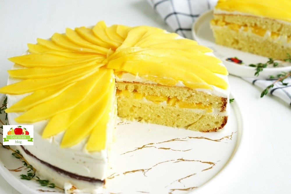 Торт с творожным сыром и сливками