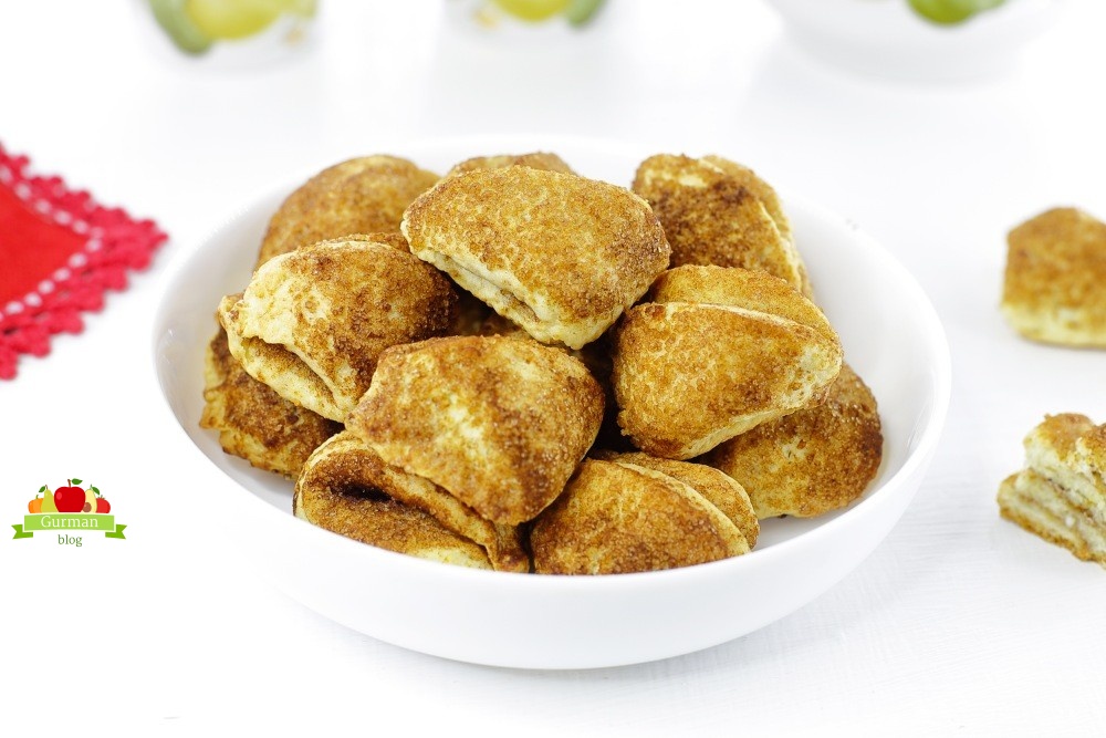 Творожные треугольники с сахаром в духовке: идеальный рецепт