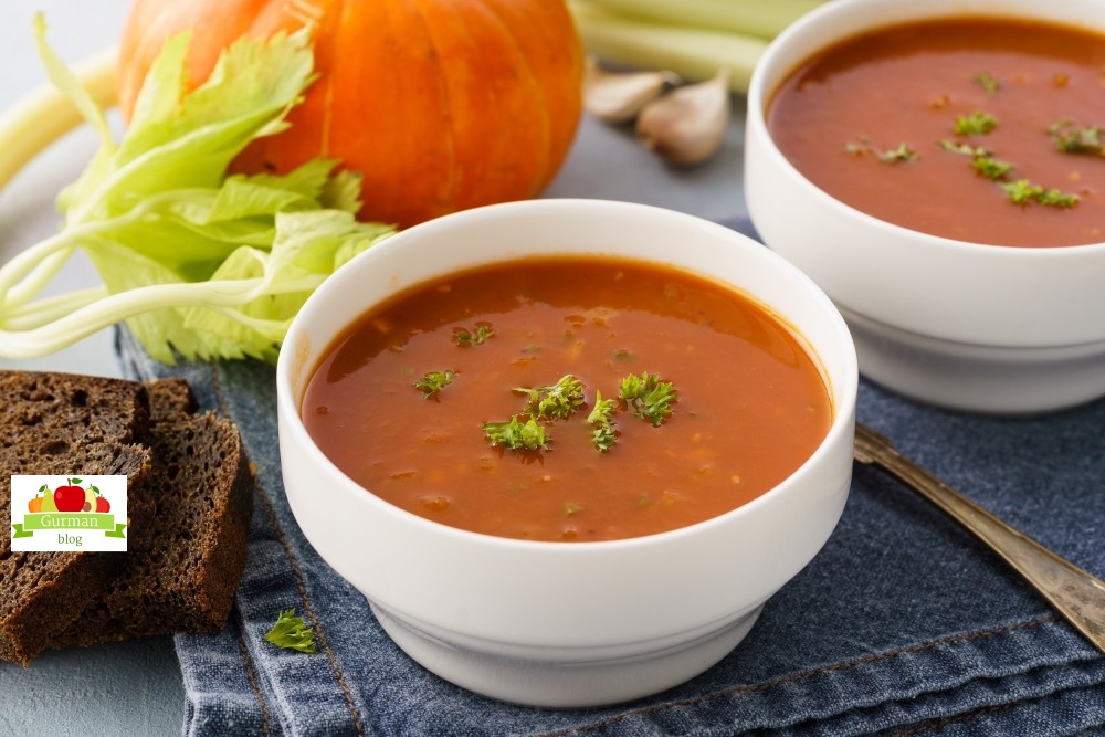 Тыквенный суп с фасолью