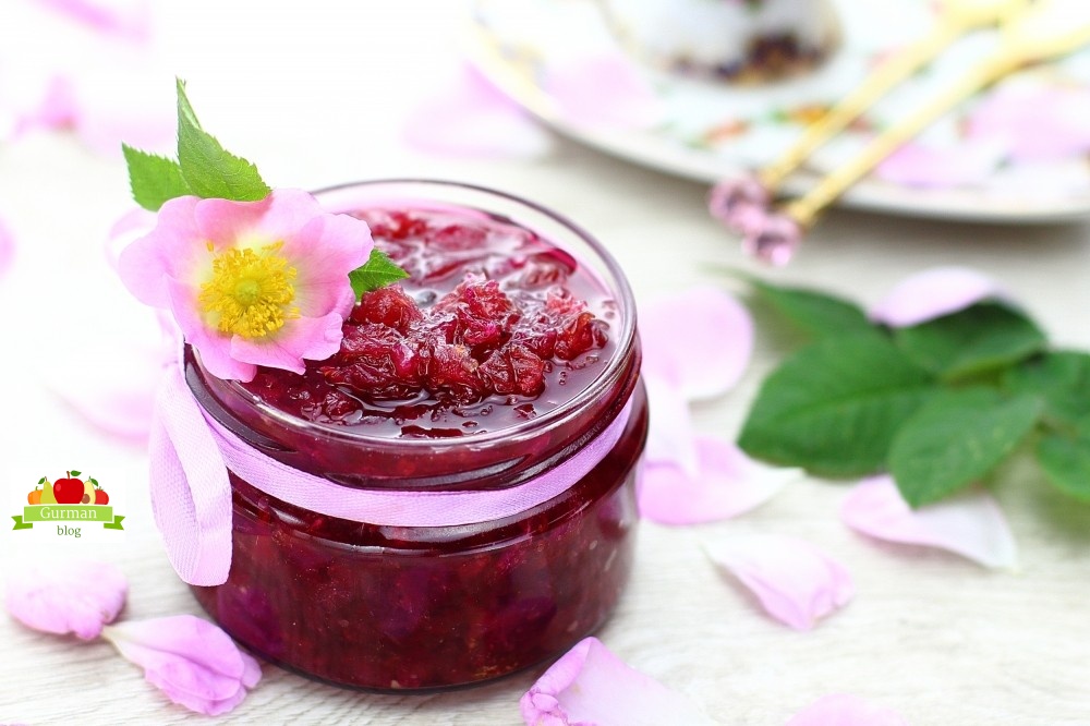 Варенье из лепестков роз