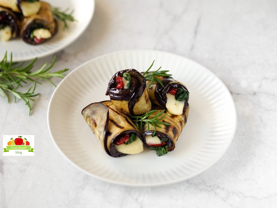 Закуска из баклажан с вялеными томатами