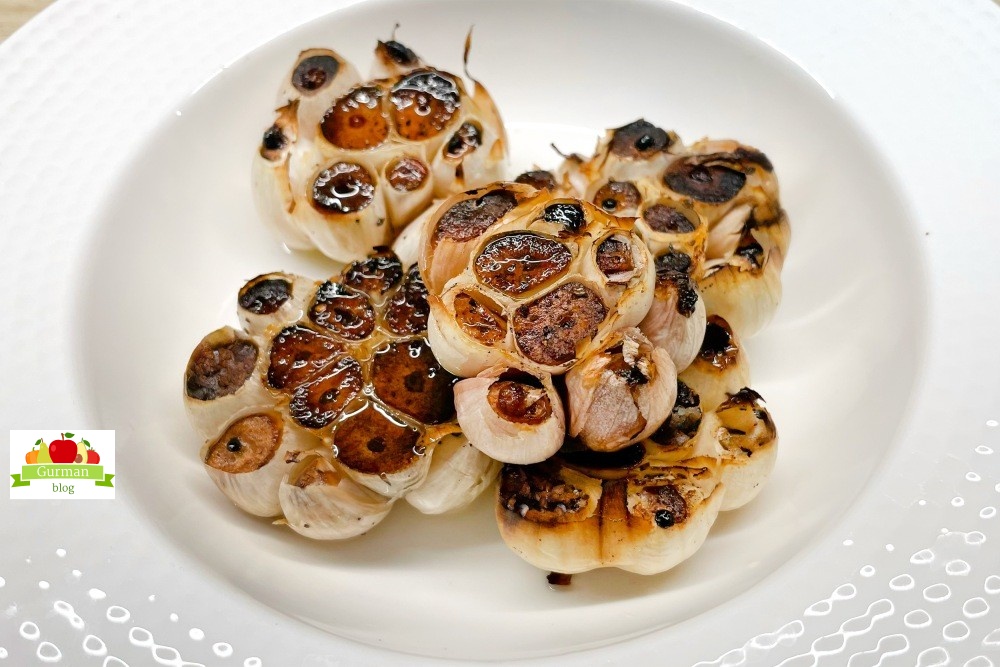 Запеченный чеснок в духовке