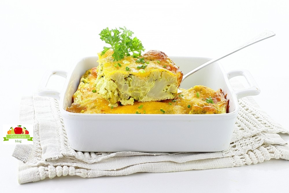 Запеканка из цветной капусты в духовке с сыром и яйцом