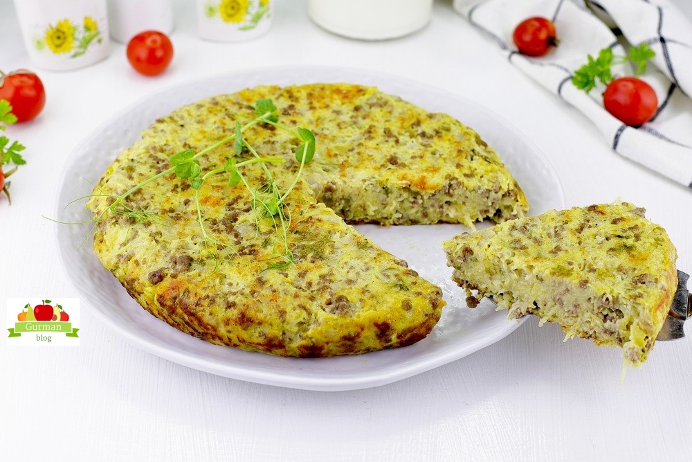 Запеканка на сковороде с фаршем