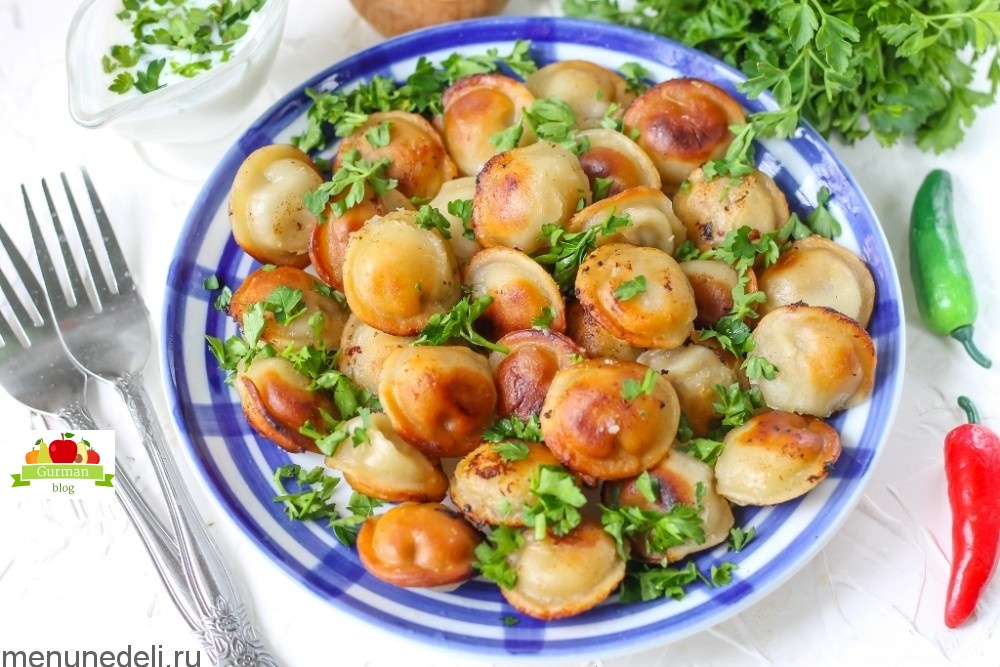 Жареные пельмени