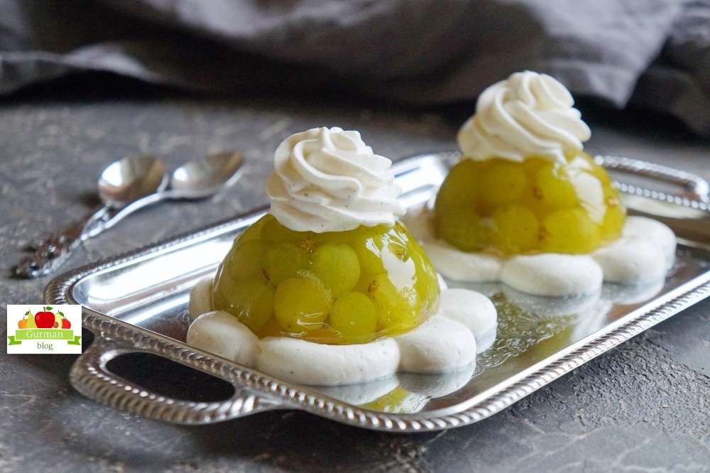 Желе с виноградом за 15 минут